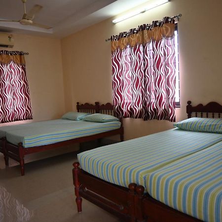 Alapatt Homestay Alappuzha Exteriör bild