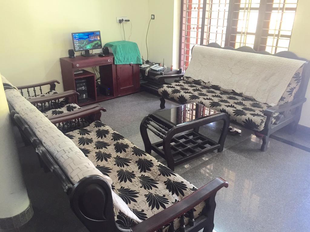 Alapatt Homestay Alappuzha Exteriör bild